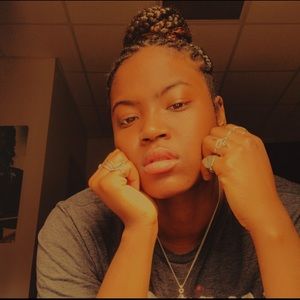 Meet your Posher, Angel